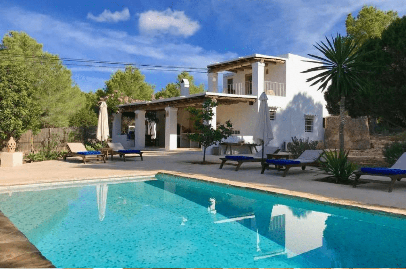VILLA SALJUB